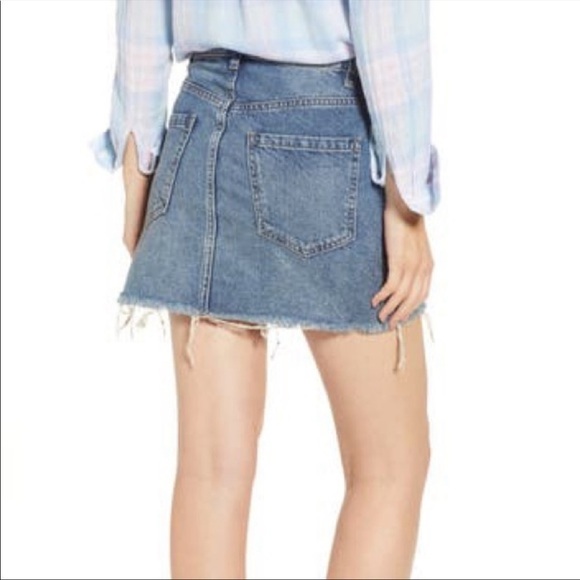Free People We The Free Denim Skirt Size 27 - Picture 2 of 10